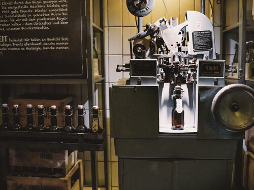 Berg Brauerei Erlebnisse BrauereiGewölbe mit altem Verfahren