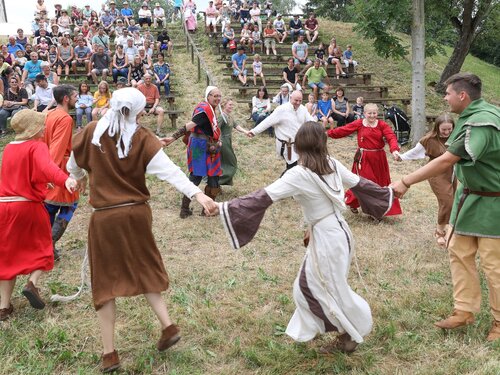 Mittelalterliches Lager und Aufführungen 