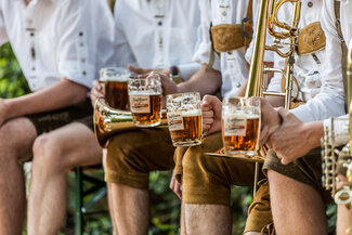 Blasmusik und Berg Bier