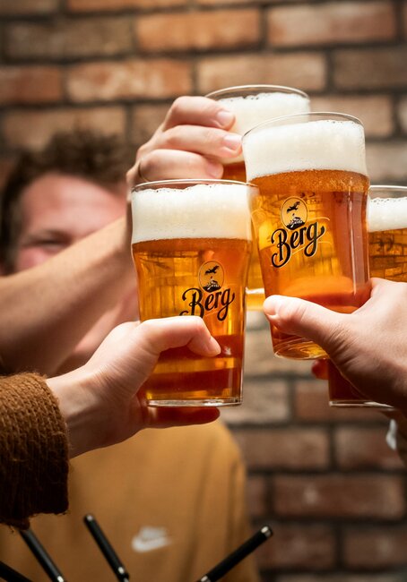 Zum frohen Fest ein köstliches Berg Weihnachtsbier probieren